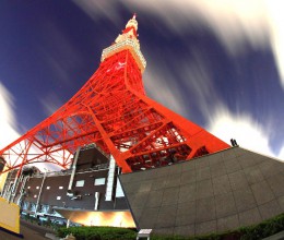 東京タワーの足元に位置する新築物件