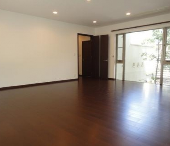 tesoro麻布笄町