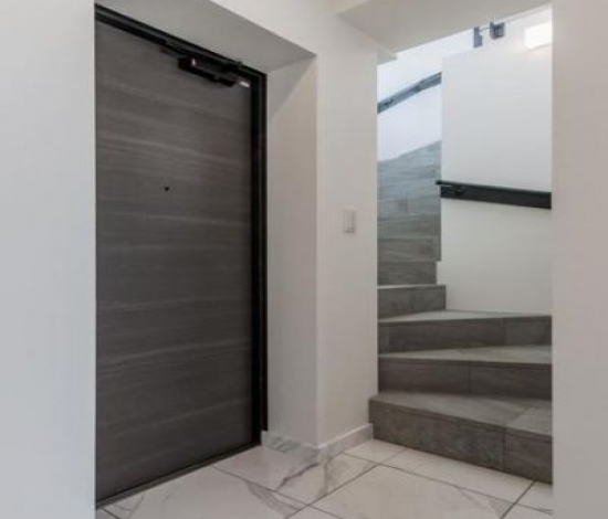Hill Point Motoazabu