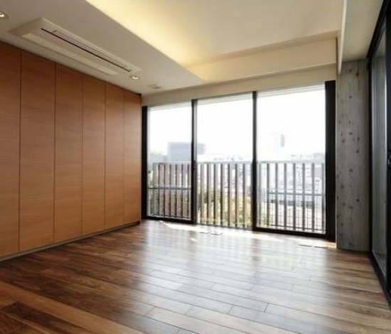 ＡＵＲＡ表参道